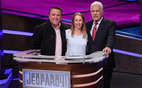 ‘Jeopardy!’ star Alex Trebek and his wife give 0,000 to assist combat homelessness