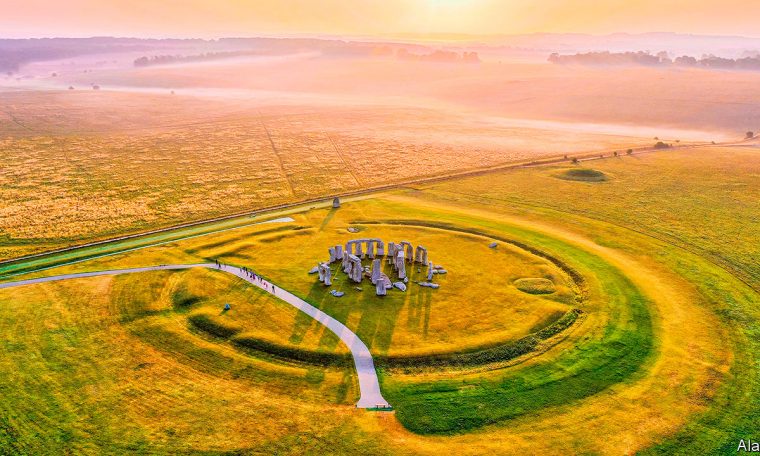 How illuminating – Measuring luminescence assists to day a amazing new discovery at Stonehenge | Science & technology