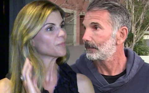 Lori Loughlin, Mossimo Giannulli Face Sentencing in College or university Admissions Scandal