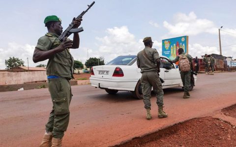 Mali’s president and primary minister held by mutinous troops