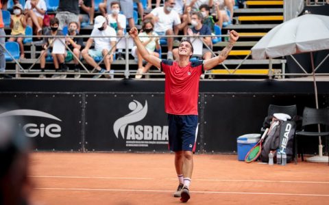 Brazilians meet rivals in Australian Open Brazilians meet rivals in Australian Open qualifier