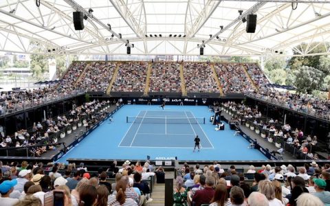 PUBLICO Tennis crowd sneakers in Australia for the Nadal, Djokovic, Serena and Osaka matches