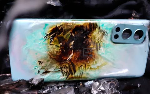 OnePlus Nord 2 explodes in a lawyer’s coat in India