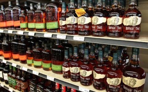 USA without alcoholic drinks?  Quantity is limited by lack of supply