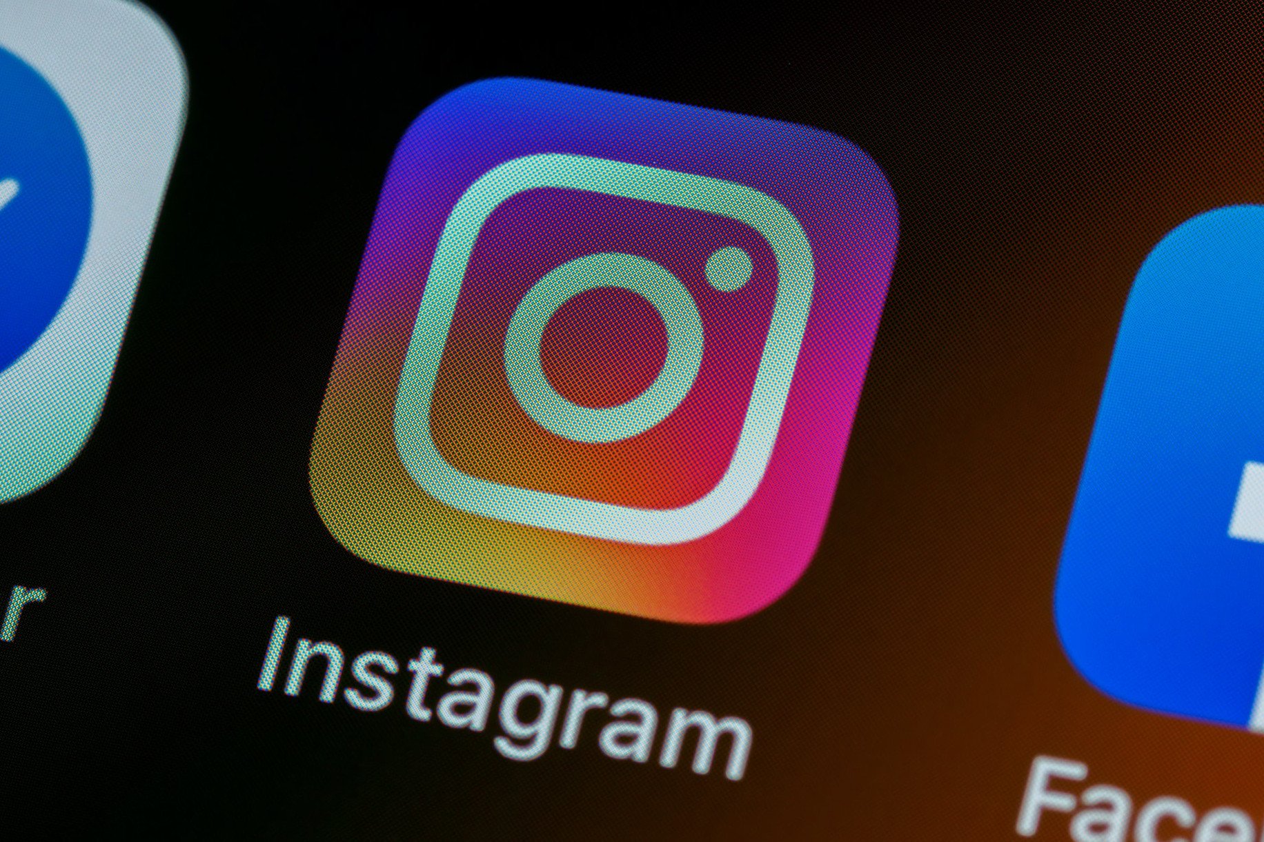 Instagram Finally Lets You Post Via Computer