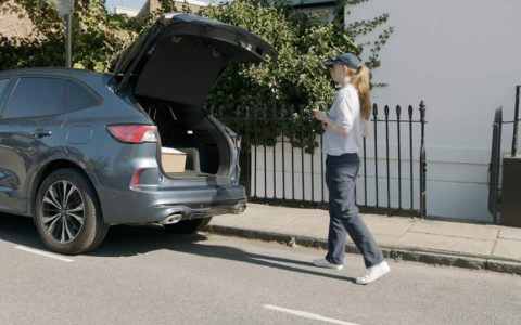 Ford tests in-vehicle parcel delivery system in UK  SEGS