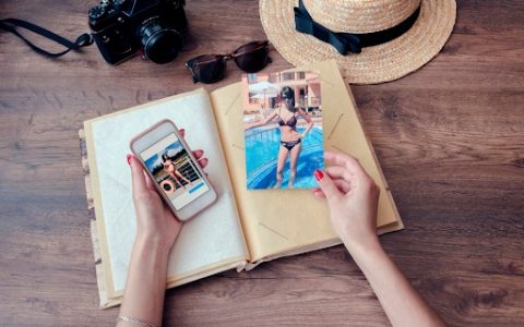 4 Fun Ways to Use the Many Photos Stored on Your Smartphone