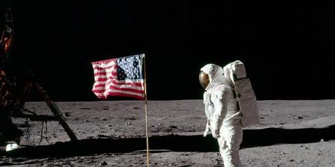 What was the outcome of the Kennedy Moon space race for the United States – Rosario Mestria