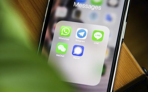 WhatsApp is updated with Reactions, 512 member groups and more