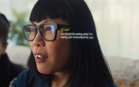 Google shows off augmented reality glasses with simultaneous translation