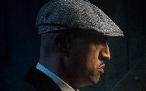 Netflix turns Mano Brown into Peaky Blinders character