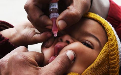 Britain concerned with polio detection for the first time in 40 years