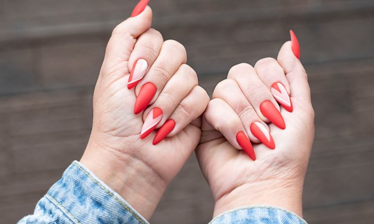 Acrylic Nails Through the Ages: A Journey of Style and Innovation